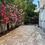 Ferienhaus Sea Garden House Mandre